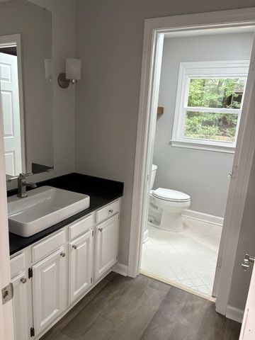 8449 GLENBRAE CV, Memphis, TN 38139