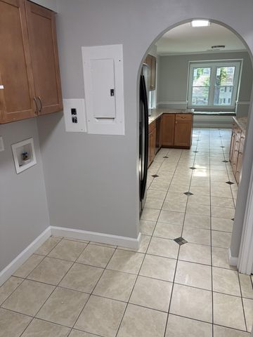 8449 GLENBRAE CV, Memphis, TN 38139