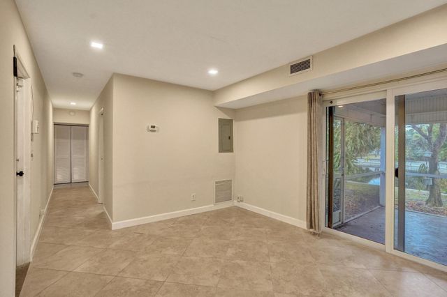 7018 NW 64th Street, Tamarac, FL 33321