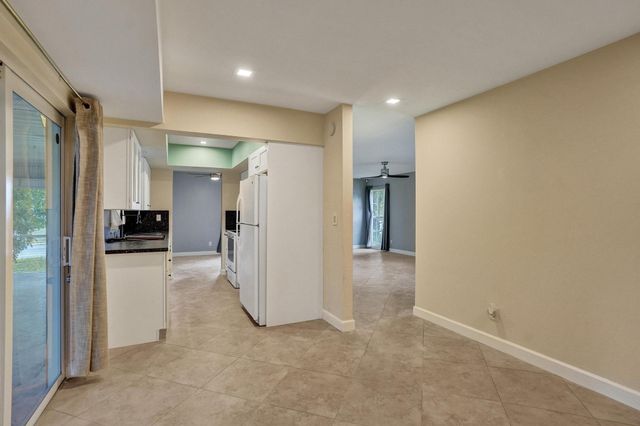 7018 NW 64th Street, Tamarac, FL 33321