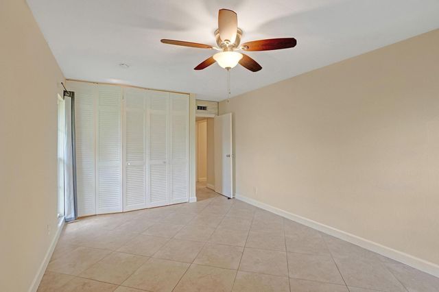 7018 NW 64th Street, Tamarac, FL 33321