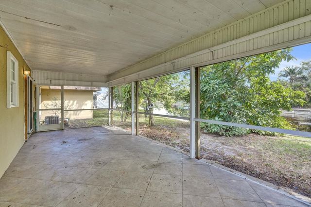 7018 NW 64th Street, Tamarac, FL 33321