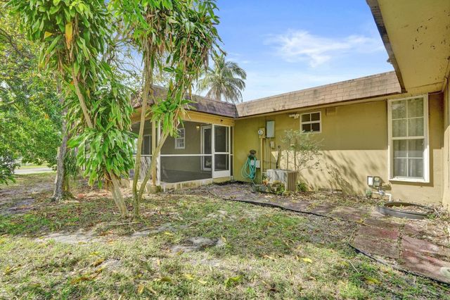 7018 NW 64th Street, Tamarac, FL 33321