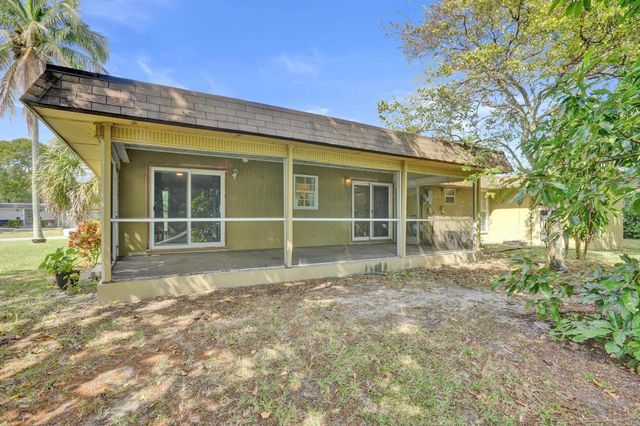 7018 NW 64th Street, Tamarac, FL 33321