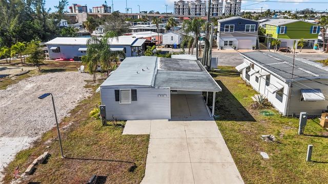 426 HATCHETT CREEK ROAD, Venice, FL 34285