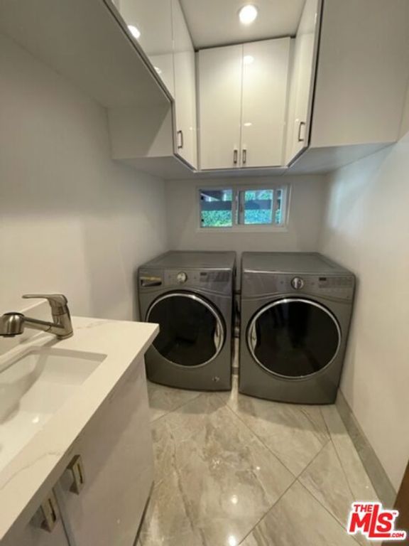 Image 14 of property listing at 425 Sunridge Street, Playa Del Rey, CA 90293