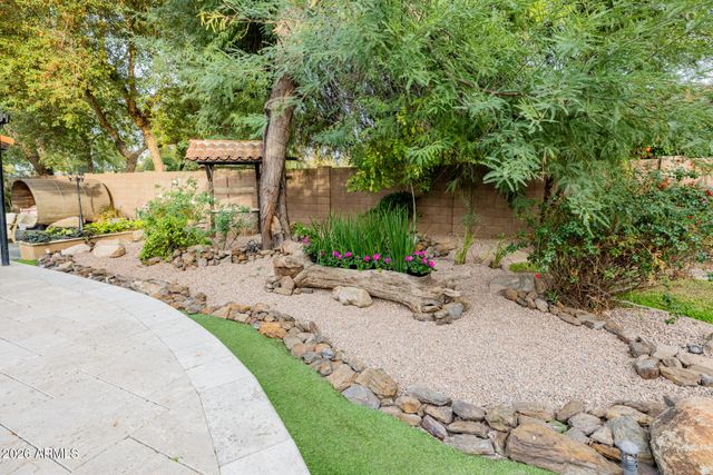 1128 E DESERT Court, Gilbert, AZ 85234