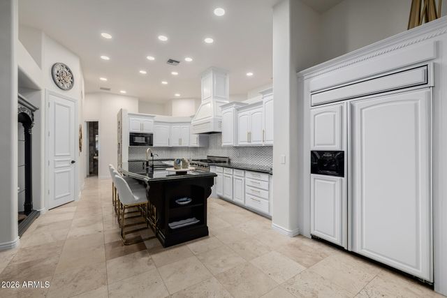 1128 E DESERT Court, Gilbert, AZ 85234