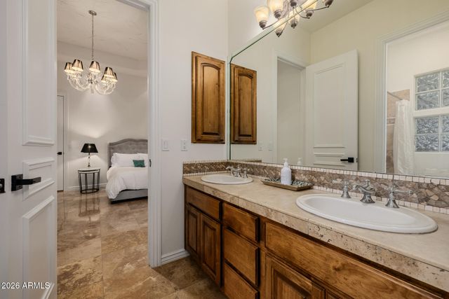 1128 E DESERT Court, Gilbert, AZ 85234