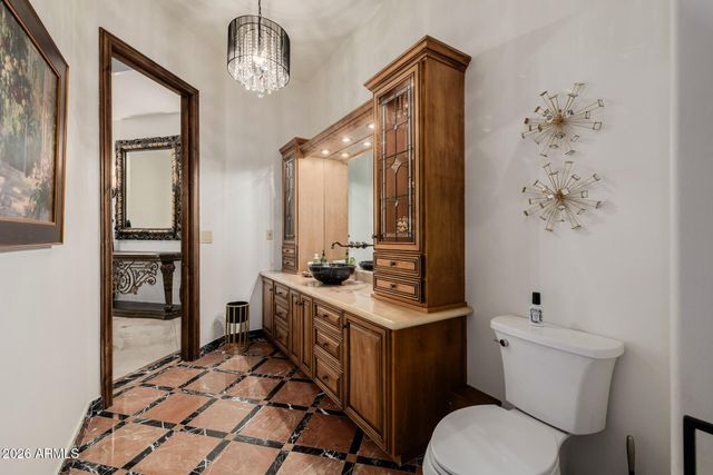 1128 E DESERT Court, Gilbert, AZ 85234