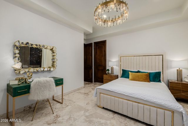 1128 E DESERT Court, Gilbert, AZ 85234