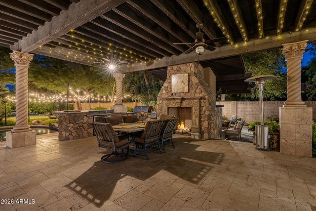 1128 E DESERT Court, Gilbert, AZ 85234