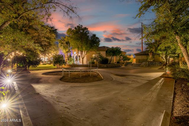 1128 E DESERT Court, Gilbert, AZ 85234