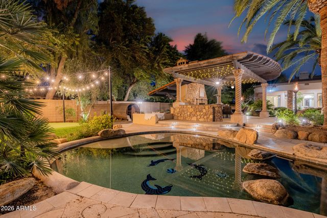 1128 E DESERT Court, Gilbert, AZ 85234