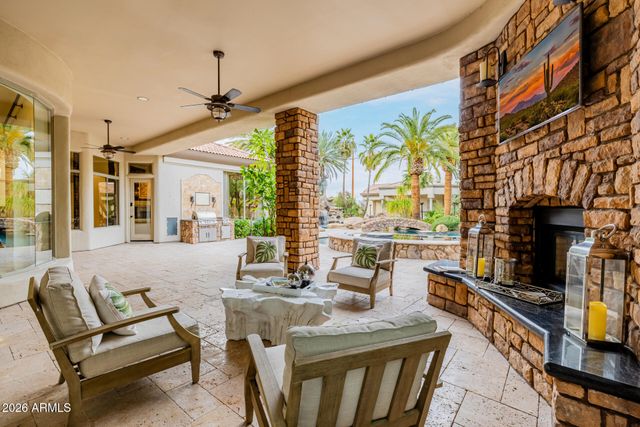 1128 E DESERT Court, Gilbert, AZ 85234