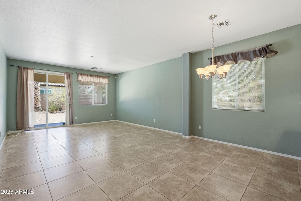 Image 24 of property listing at 187 S 172ND Drive, Goodyear, AZ 85338