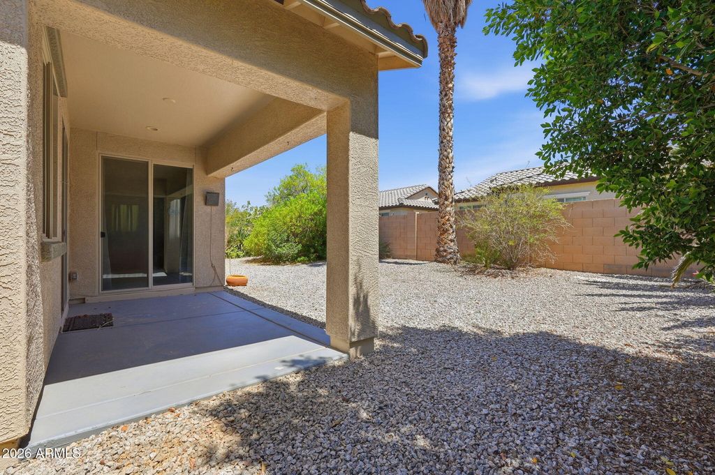 Image 26 of property listing at 187 S 172ND Drive, Goodyear, AZ 85338