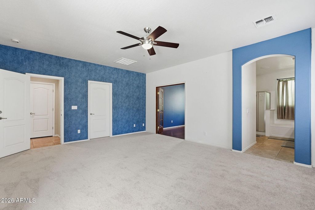Image 31 of property listing at 187 S 172ND Drive, Goodyear, AZ 85338