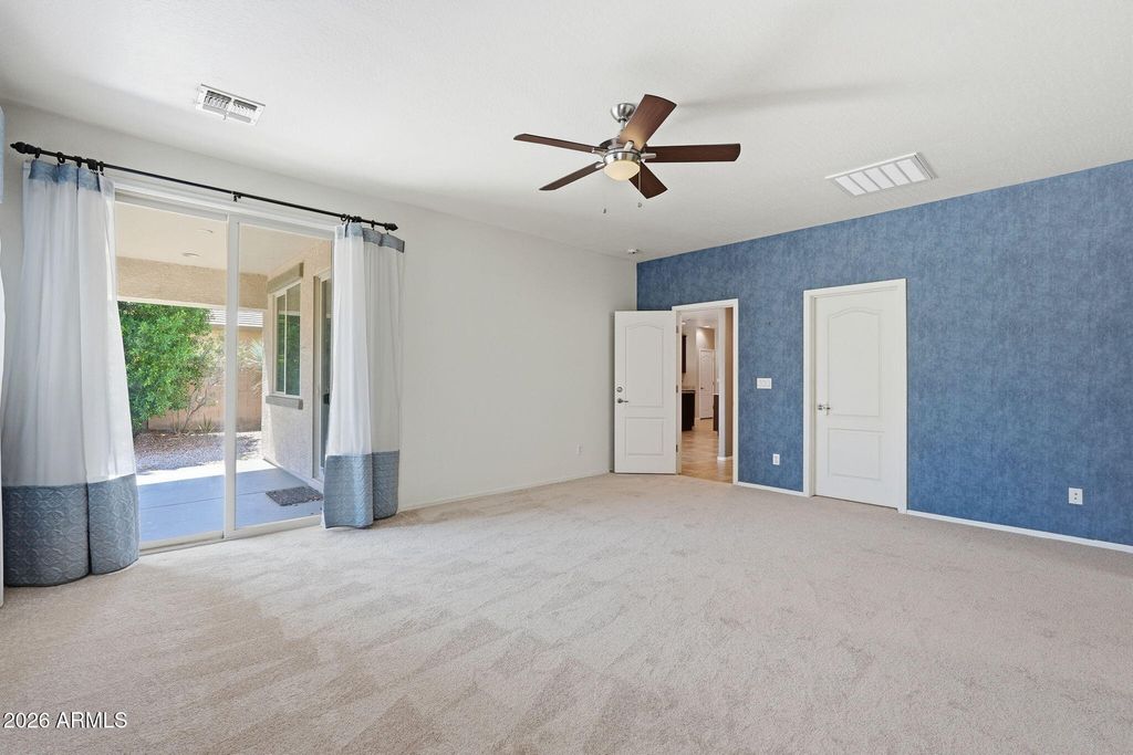 Image 32 of property listing at 187 S 172ND Drive, Goodyear, AZ 85338