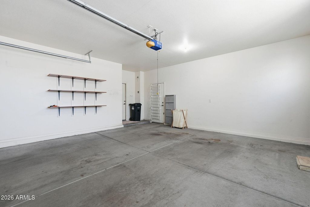 Image 45 of property listing at 187 S 172ND Drive, Goodyear, AZ 85338