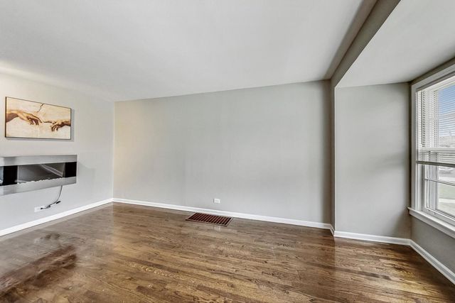 14220 S Wabash Avenue, Riverdale, IL 60827