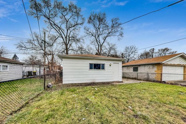 14220 S Wabash Avenue, Riverdale, IL 60827