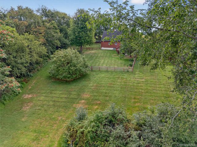 63 Brimstone Hill Road, Middletown, NY 10941