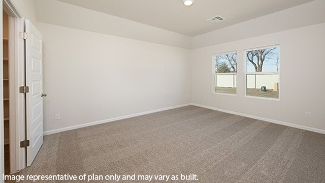 10304 NW 28th Street, Yukon, OK 73099