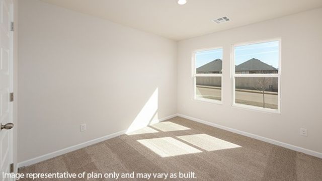 10304 NW 28th Street, Yukon, OK 73099