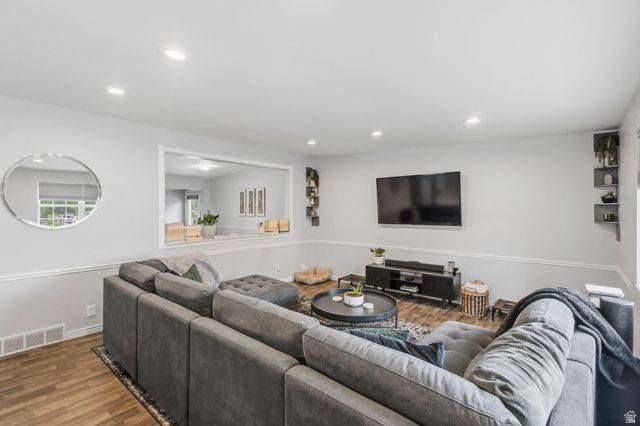 343 E SCOTT AVE, South Salt Lake, UT 84115