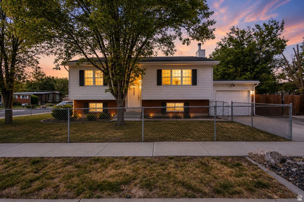 343 E SCOTT AVE, South Salt Lake, UT 84115