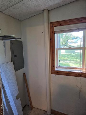 941 Burlingham Street, Oxford, MI 48371