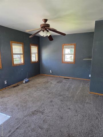 941 Burlingham Street, Oxford, MI 48371