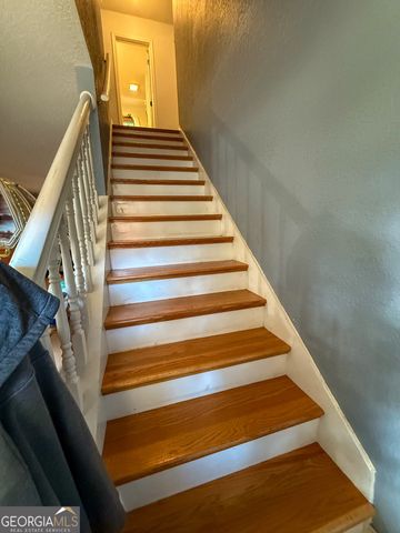 70 Greenview Court, Cleveland, GA 30528