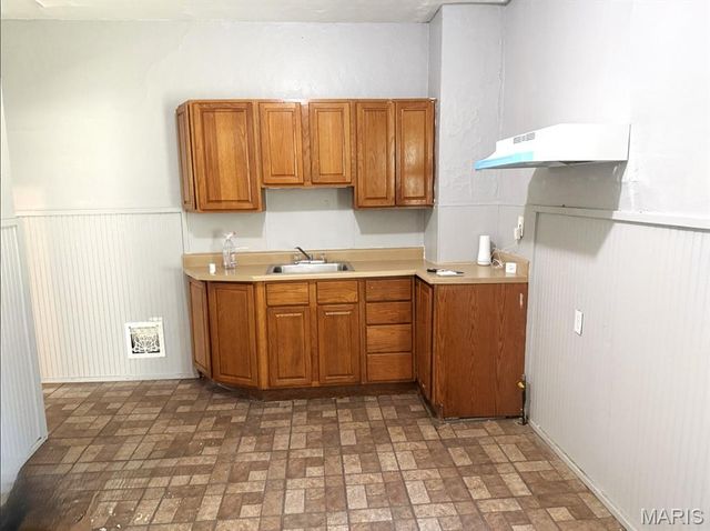 605 Fremont Avenue, St Louis, MO 63147