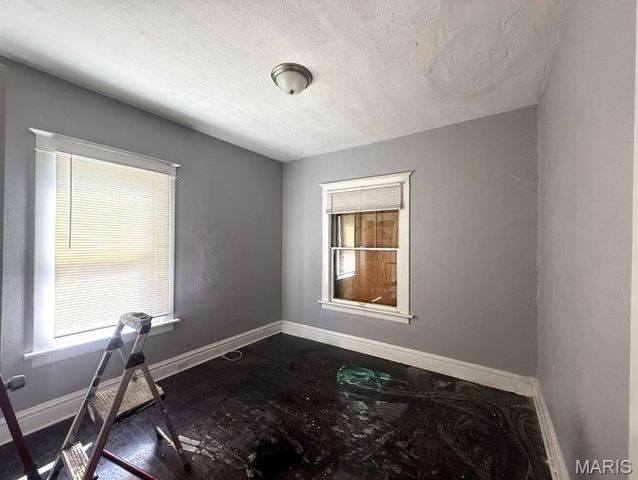 605 Fremont Avenue, St Louis, MO 63147