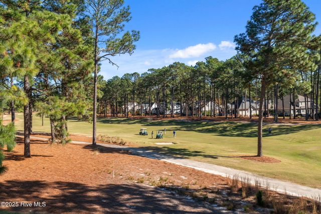 140 Cochrane Castle Circle, Pinehurst, NC 28374