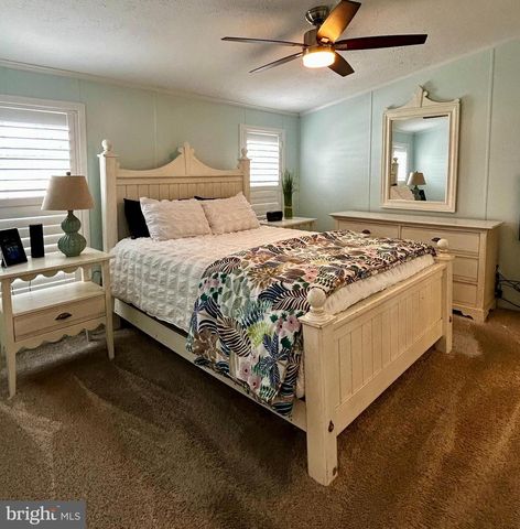 34215 RIVER RD, Long Neck, DE 19966