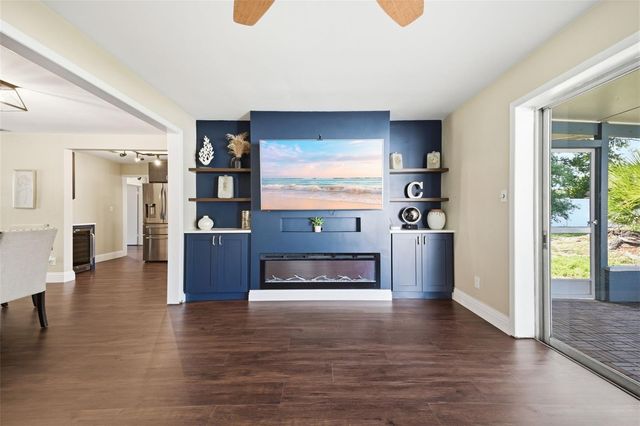 4409 W PAUL AVENUE, Tampa, FL 33611