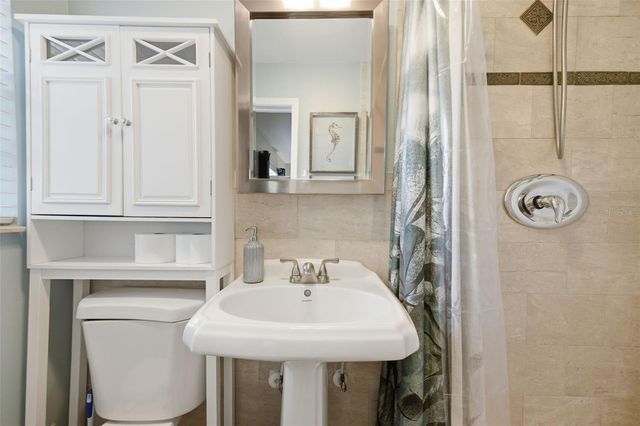 4409 W PAUL AVENUE, Tampa, FL 33611