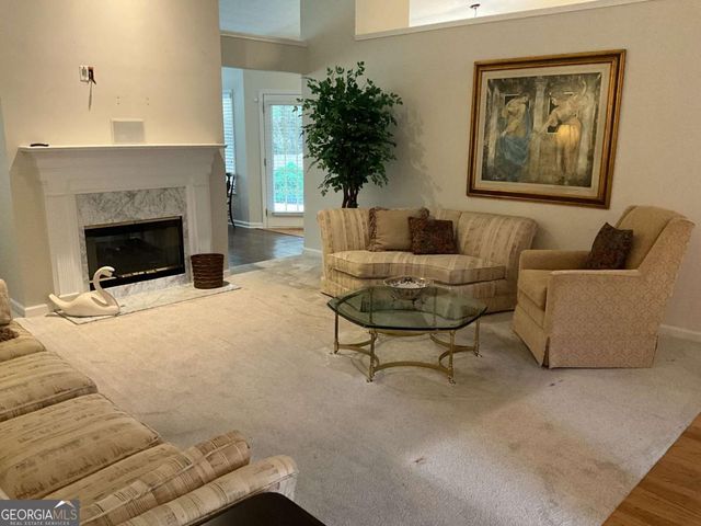 6237 Saddlehorse Drive, Flowery Branch, GA 30542