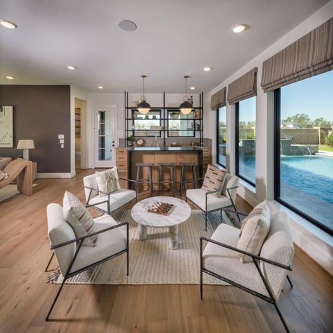 2015 Crown Lake Drive, Missouri City, TX 77459