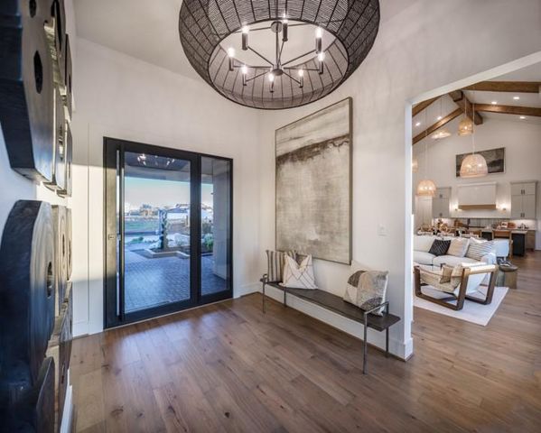 2015 Crown Lake Drive, Missouri City, TX 77459