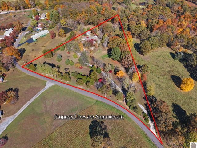 92 Timmons Lane, Gilbertsville, KY 42044