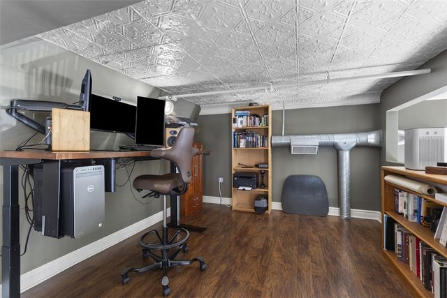 120 S 15th St 201, South Side, PA 15203