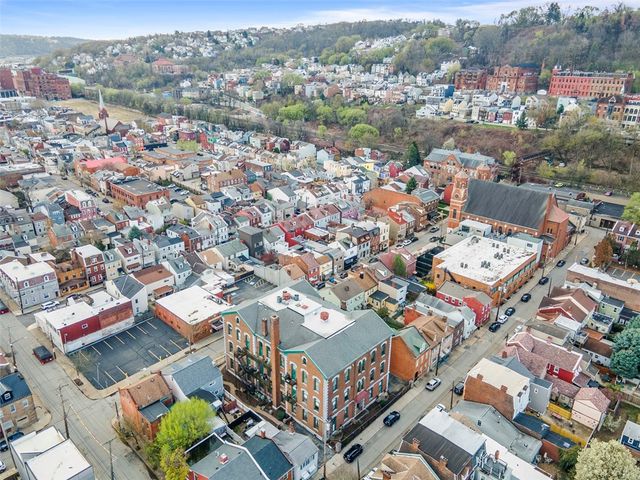 120 S 15th St 201, South Side, PA 15203