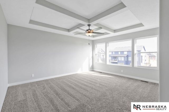 12359 Elk Ridge Circle, Papillion, NE 68046