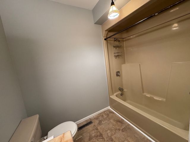 8421 Hickory Nut Grove Road, Cary, IL 60013