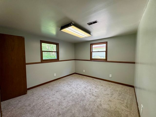 8421 Hickory Nut Grove Road, Cary, IL 60013