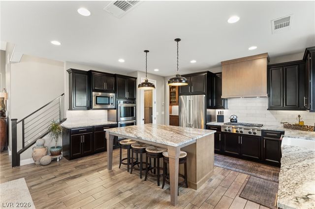 370 Capistrano Vistas Street, Las Vegas, NV 89138